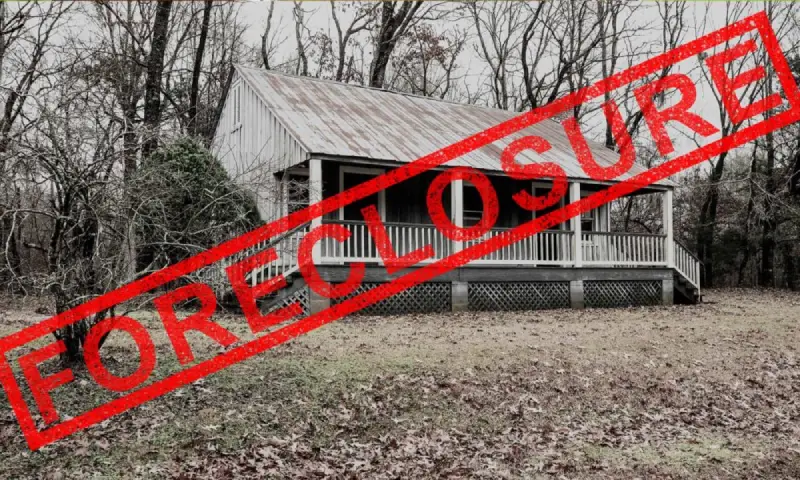 A foreclosed home for foreclosure clean outs