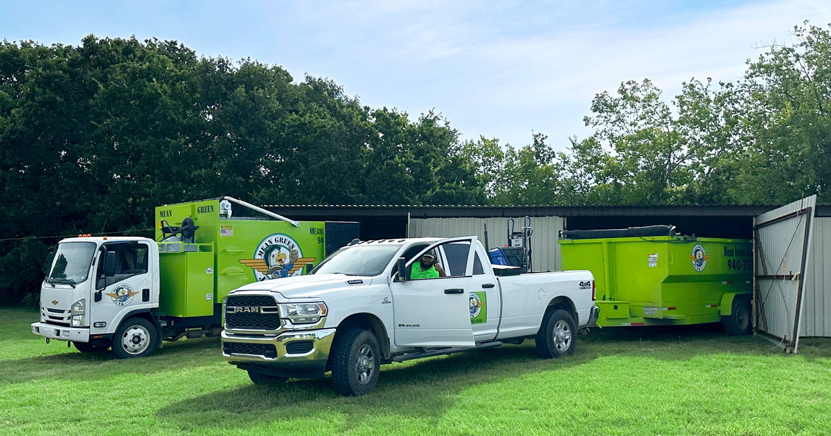 How Hiring a Junk Removal Company Makes Cleanouts Easier